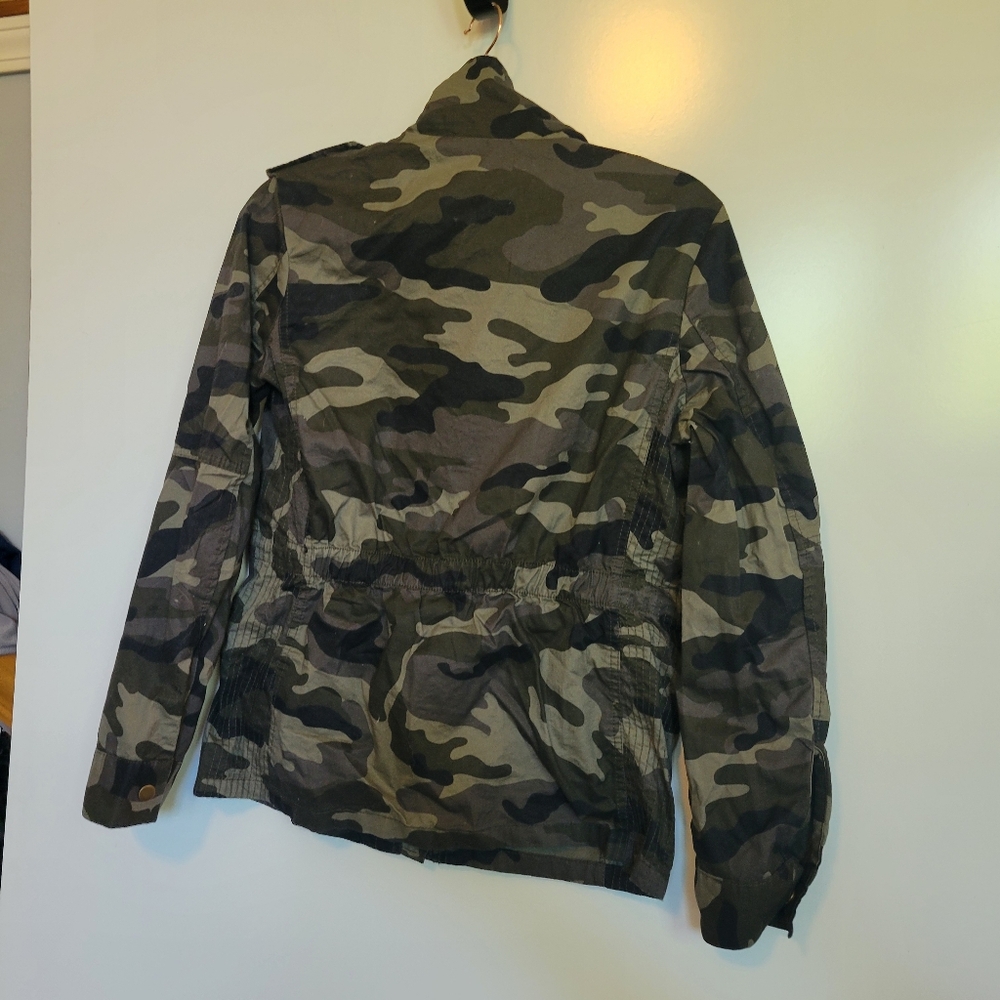 M CINCH WAIST LIGHTWEIGHT GREEN BLACK CAMO JACKET MULTI POCKETS LOVE TREE MEDIUM - Picture 7 of 7